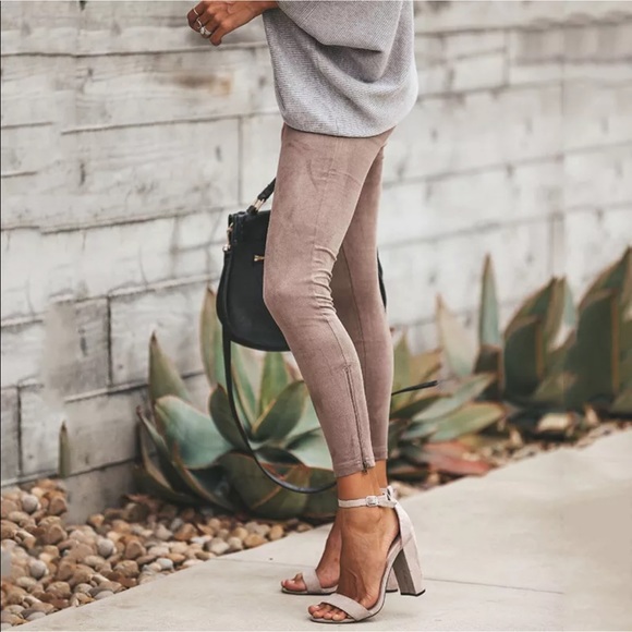 Farrah | Luxe Soft Faux Brushed Suede Leggings - Picture 8 of 8
